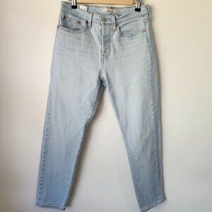 Levi’s Wedgie Fit Jeans Women’s 28 Light Wash Button Fly High Rise